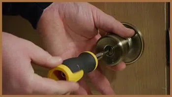 City Locksmith Shop Scotch Plains, NJ 908-287-5093 - 15-unlock-door